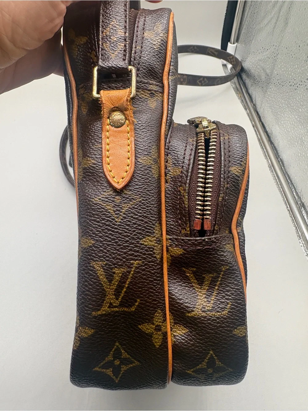 Louis Vuitton Amazone M45236 Monogram Vintage Crossbody Bag